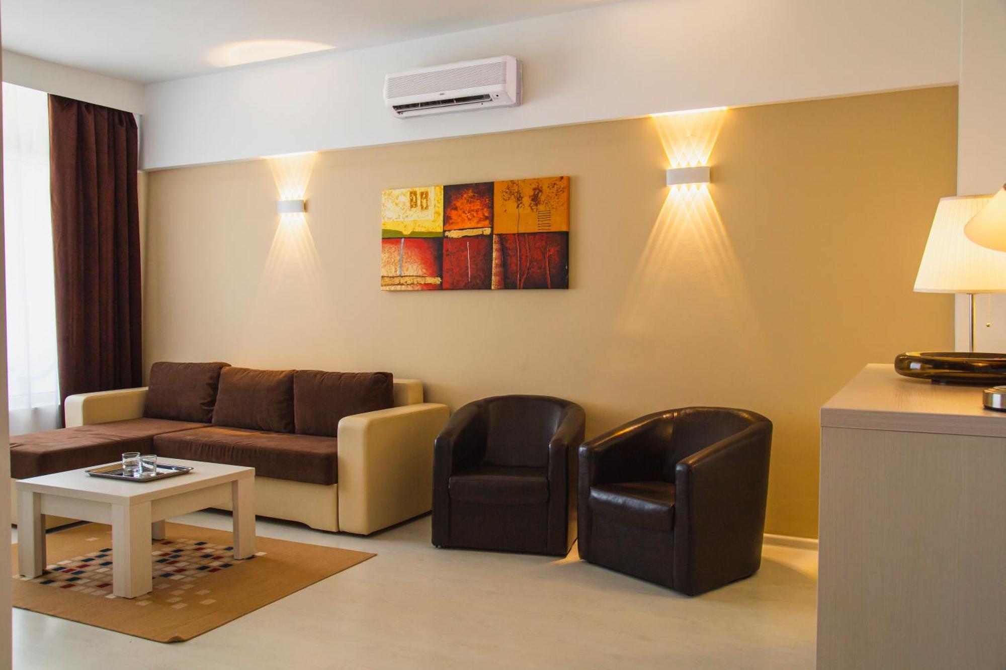 Ambasador Hotel 4*
